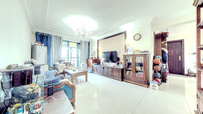 恒大绿洲三期二手房实景图