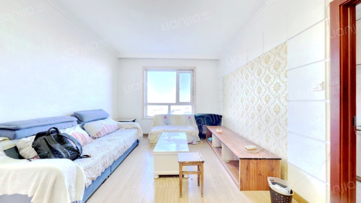 滨港水岸逸江湾二手房实景图