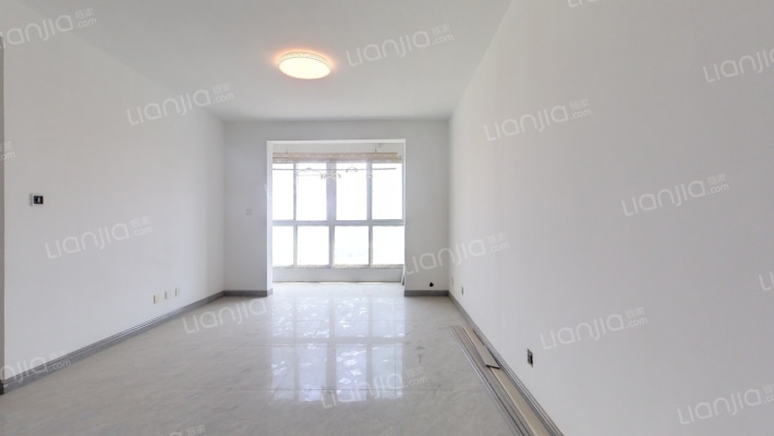 半岛美居二手房实景图