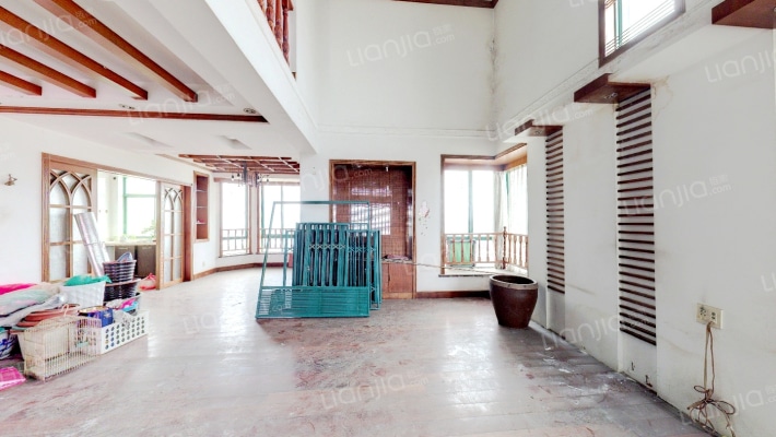 半岛公寓二手房实景图