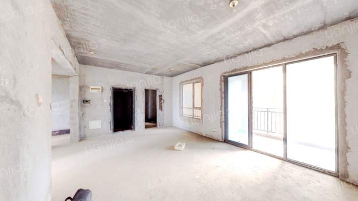 恒鑫山水卿卿二手房实景图