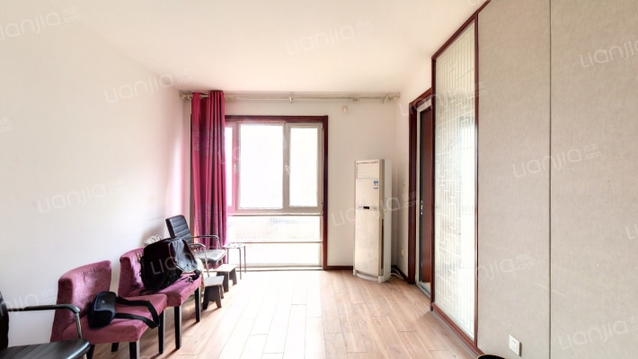 渤龙观湖湾二手房实景图