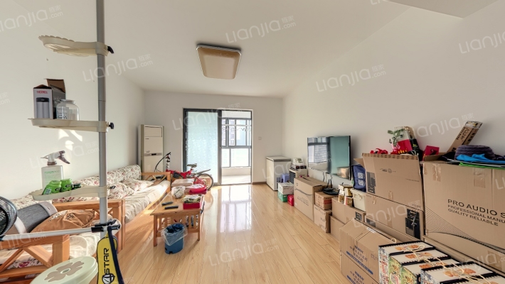 滨湖明珠东区二手房实景图