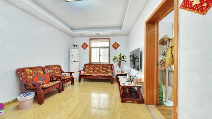 邮电新村二手房实景图