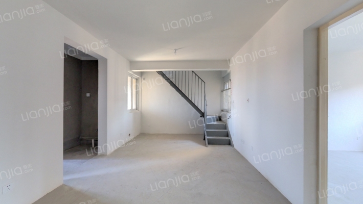 芦泾花苑二手房实景图