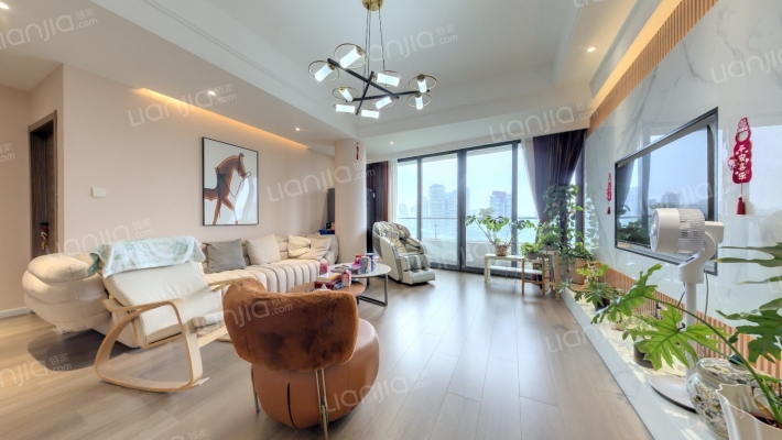 麓湖生态城琉璃溪岸二手房实景图