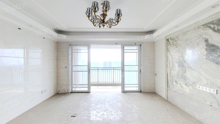 瀚景天域二手房实景图