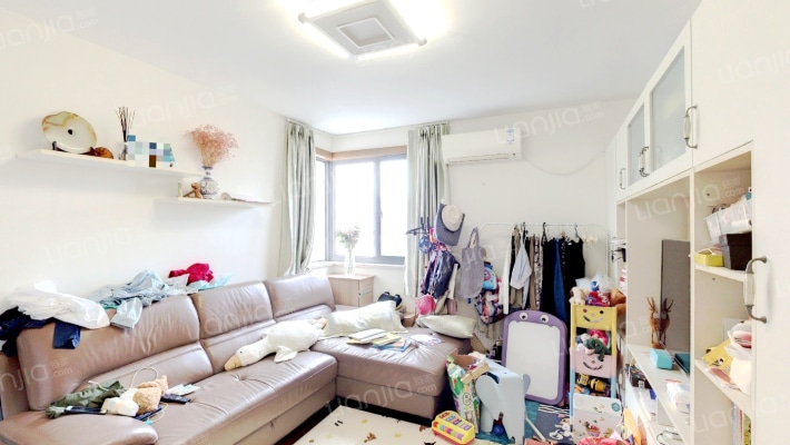 古美公寓二手房实景图