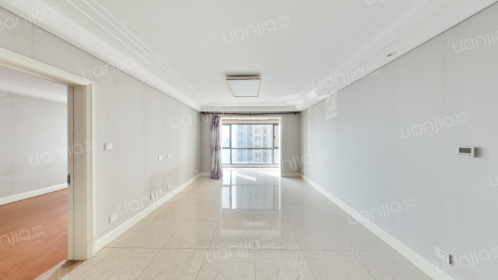 天琴湾二手房实景图