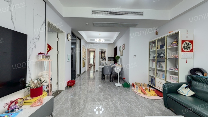 田园牧歌听泉苑二手房实景图