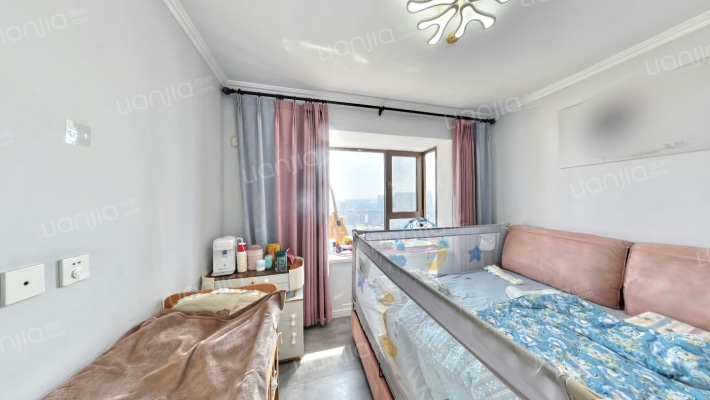 龙之梦馨园二手房实景图