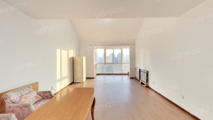 西山枫林一二期二手房实景图