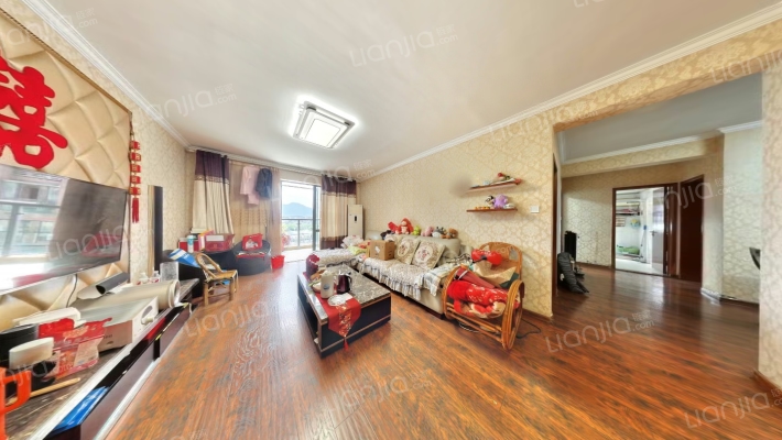 海陆世贸寓所二手房实景图