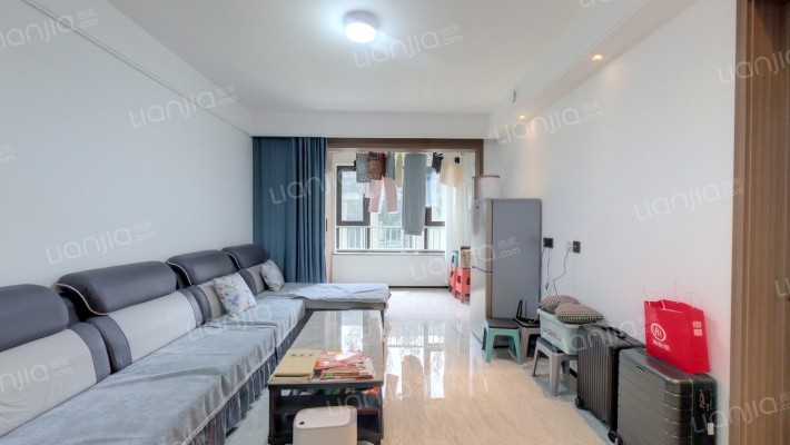 地铁万科星空二手房实景图