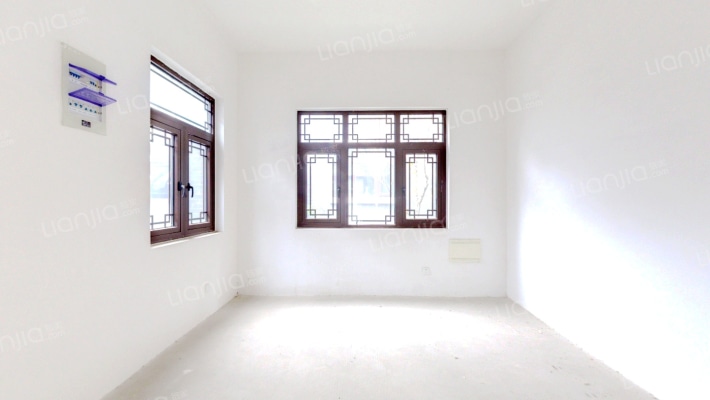 万振紫蓬湾二手房实景图