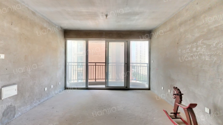 天怡佳苑二期二手房实景图