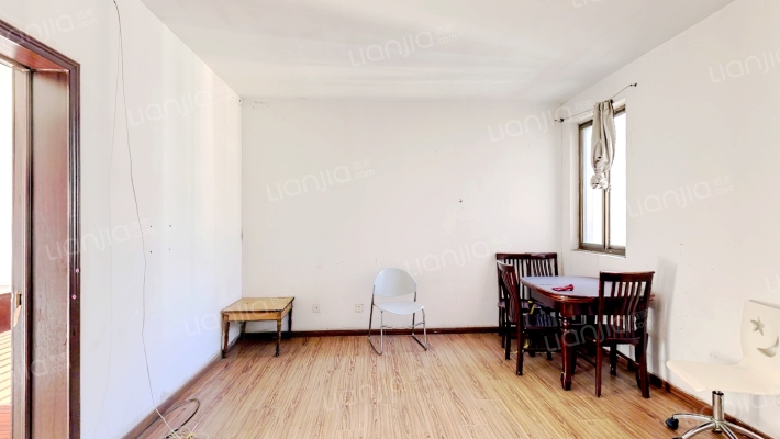 东城世家二手房实景图