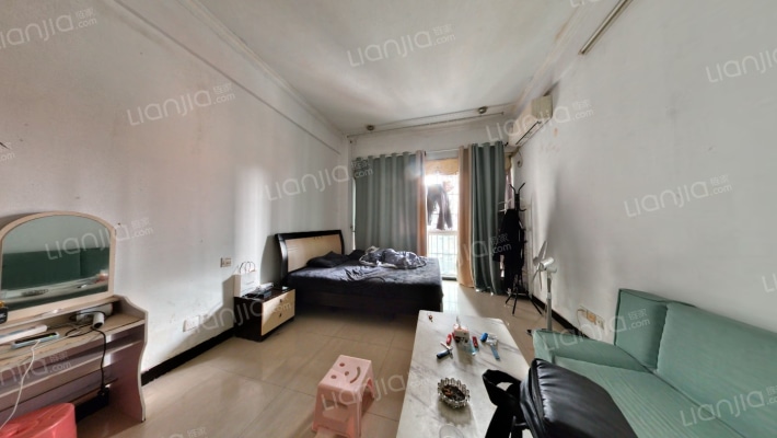 五洲商厦二手房实景图