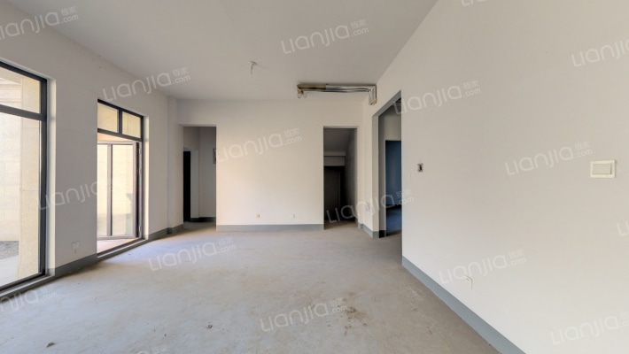 绿城百合花园玫瑰园二手房实景图