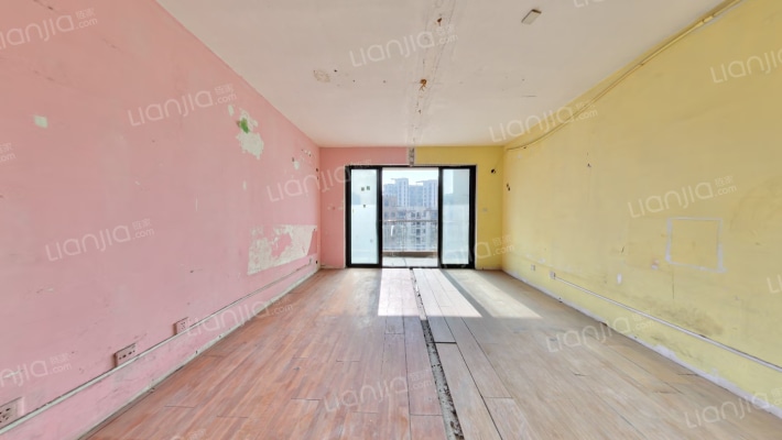 湖畔天城二手房实景图