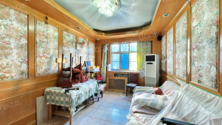 新桥大街52号院二手房实景图