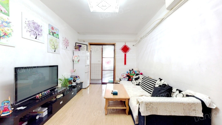 新时代小区二手房实景图