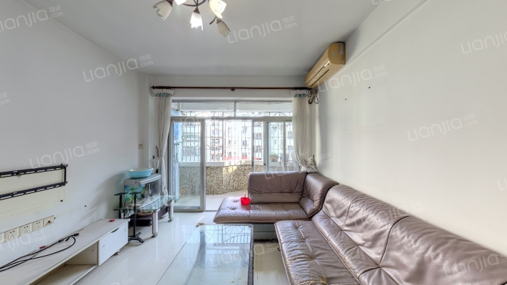 荷景一区二手房实景图