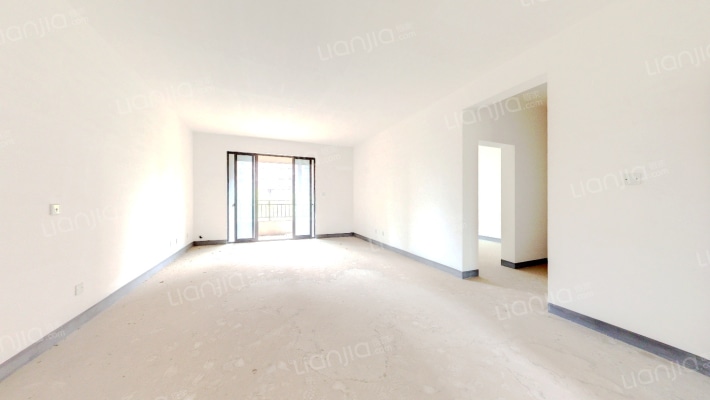 绿地国际博览城二期博鸿二手房实景图