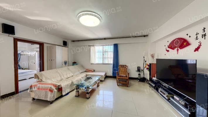 凤凰公寓二手房实景图