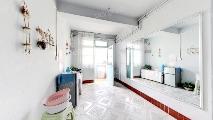 焦化嘉苑二手房实景图