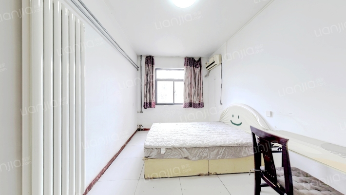 纬四路20号院二手房实景图