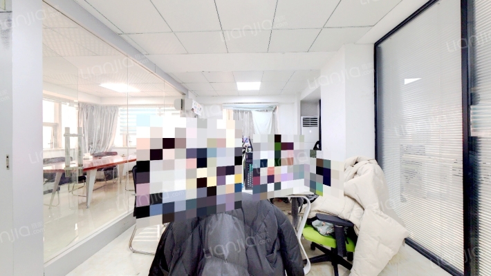 兆富国际二手房实景图