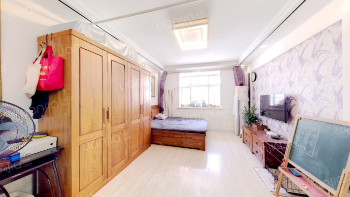 普红馨苑二手房实景图