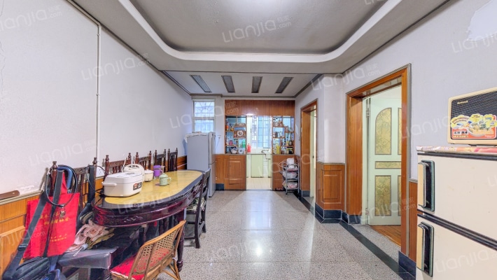 恒利新村西二区二手房实景图