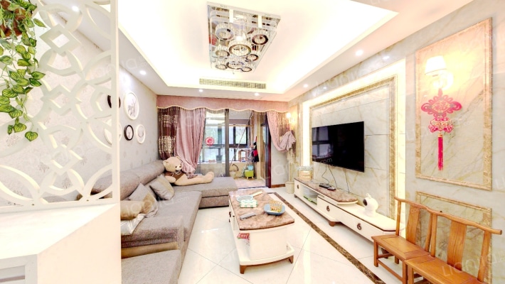 九龙仓•铂悦府二手房实景图