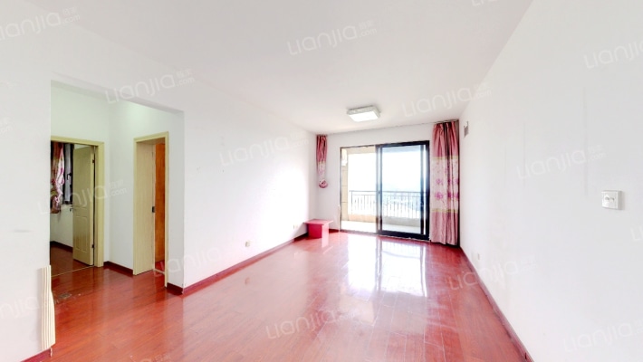 贝利栖溪望府二手房实景图