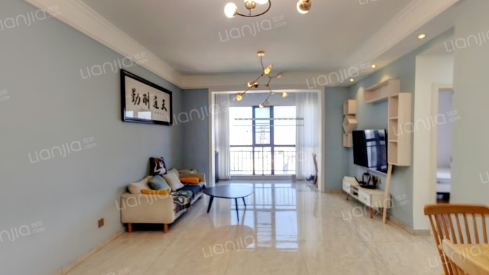 君临嘉龙公馆二手房实景图