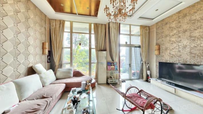 北岸华庭二手房实景图