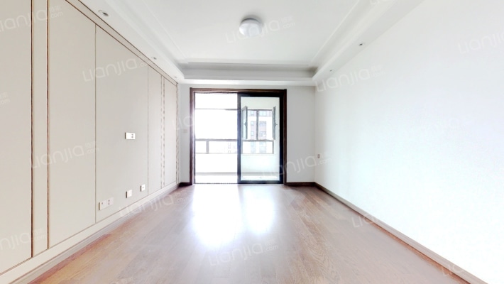 中海九樾二手房实景图