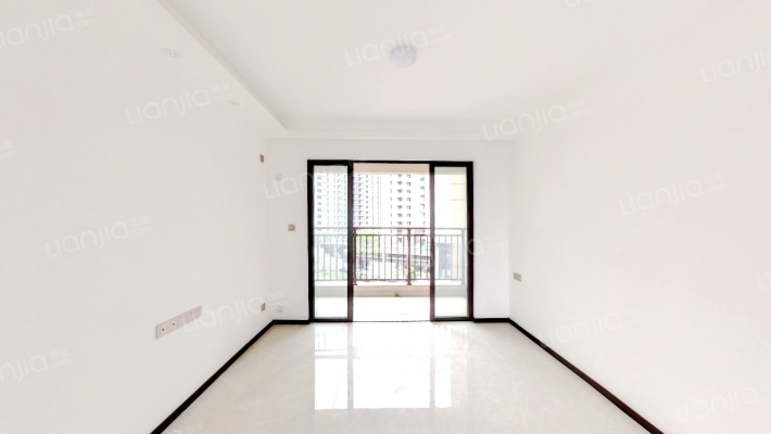 旭辉江山四期二手房实景图