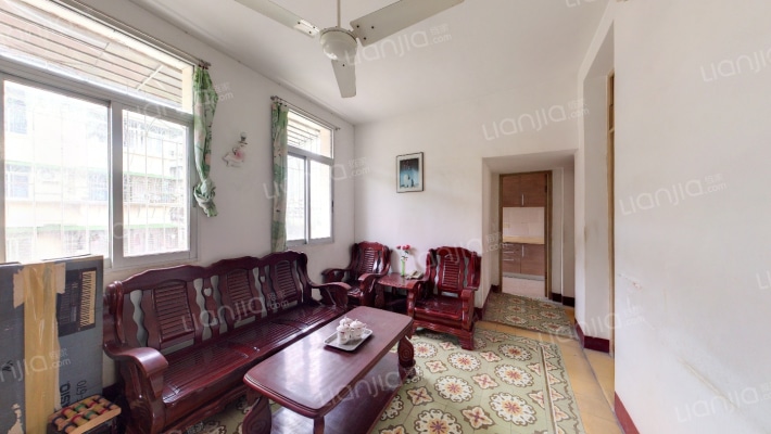 温馨家园二手房实景图