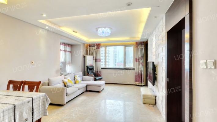 银领国际二手房实景图