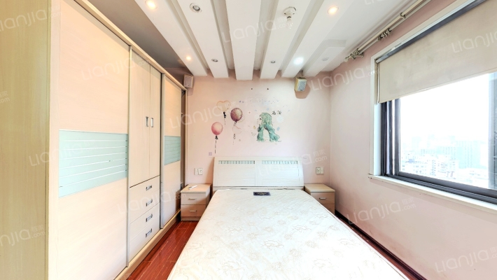 汇丰公寓二手房实景图