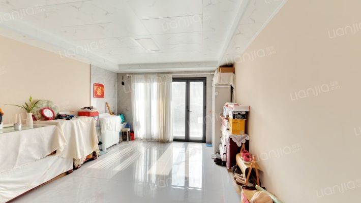 春达街二手房实景图