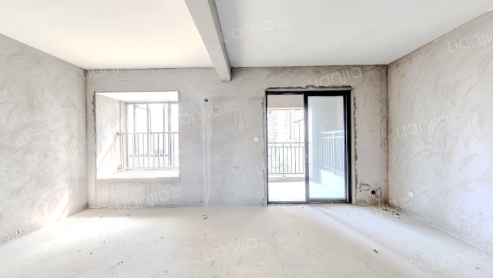 新派印江南二手房实景图