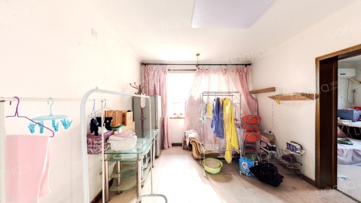 安农大五宿舍二手房实景图