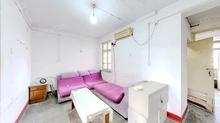 凤凰山南路8号二手房实景图