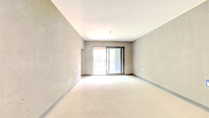 融创澜玥台二手房实景图