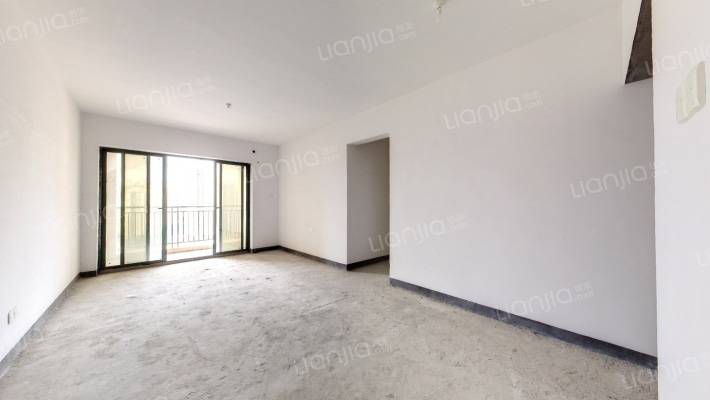 中澳滨河湾一二三期二手房实景图