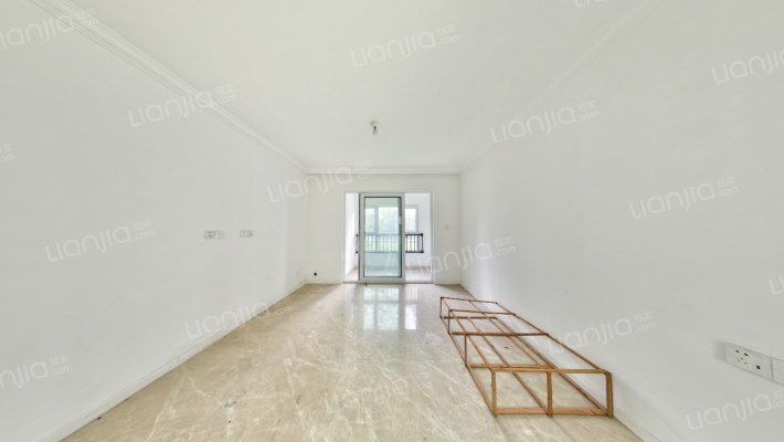 新华联滨江雅苑二手房实景图